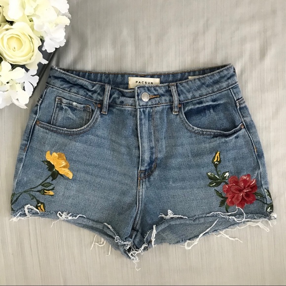pacsun flower jean shorts